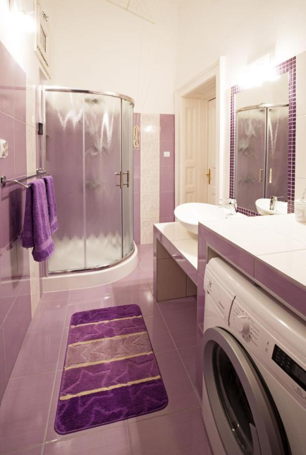 A54: Charming Apartment In The Ruin Bar District Budapeste Exterior foto