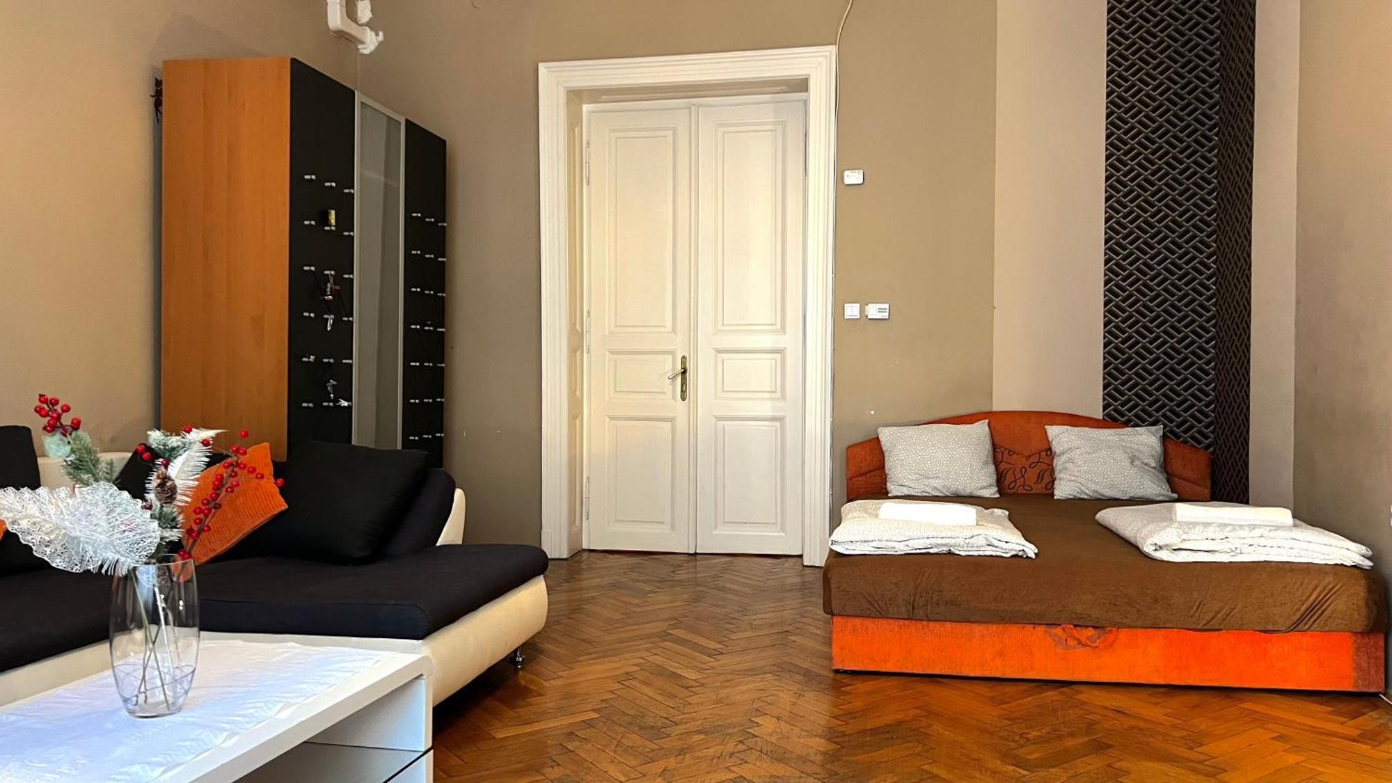 A54: Charming Apartment In The Ruin Bar District Budapeste Exterior foto